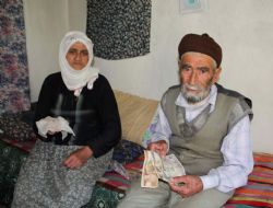 Parası, pul oldu...